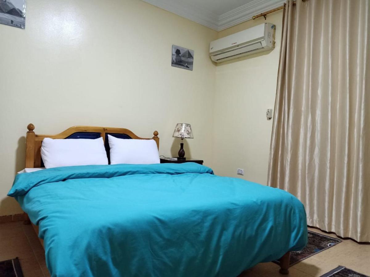 Gabry Pyramids Bed & Breakfast
